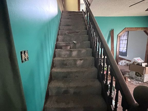 5th image of 2812 Brown St