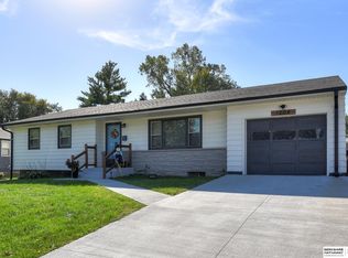 1208 Offutt Blvd, Bellevue, NE 68005