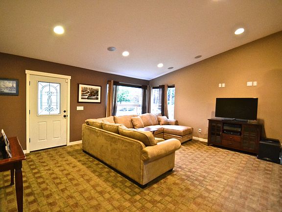 Spacious Living Room