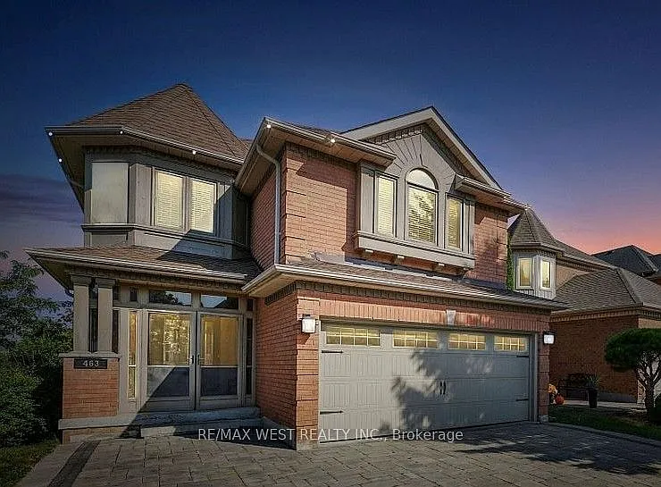 463 Hewitt Cir — Photo 1