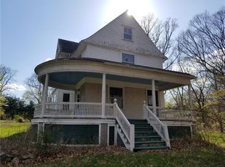 64 Cobble Hill Rd, Lincoln, RI 02865