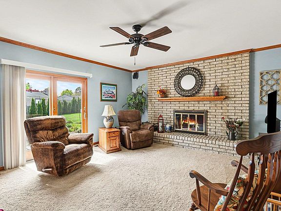 5th image of 39714 Timberlane Dr