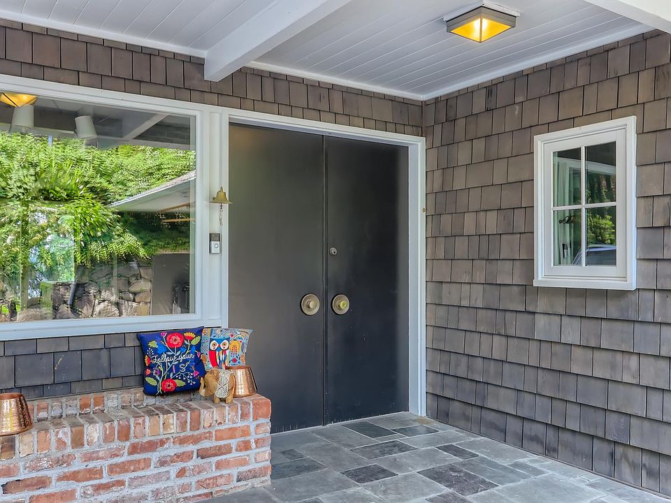 10204 SE 27th St, Beaux Arts, WA 98004 Zillow