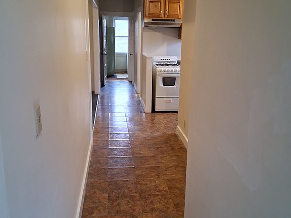 2nd image of 685 Cottage St #3