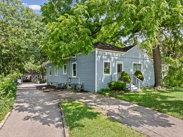 43 S Cedar St, Palatine, IL 60067