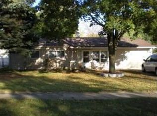 1415 Robinwood Dr, Aurora, IL 60506