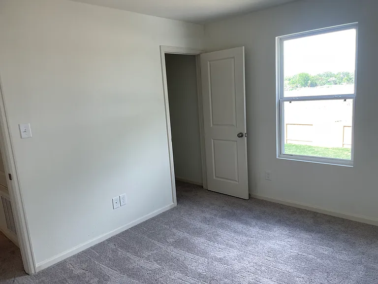 6005 Eagle Ridge Dr — Photo 19