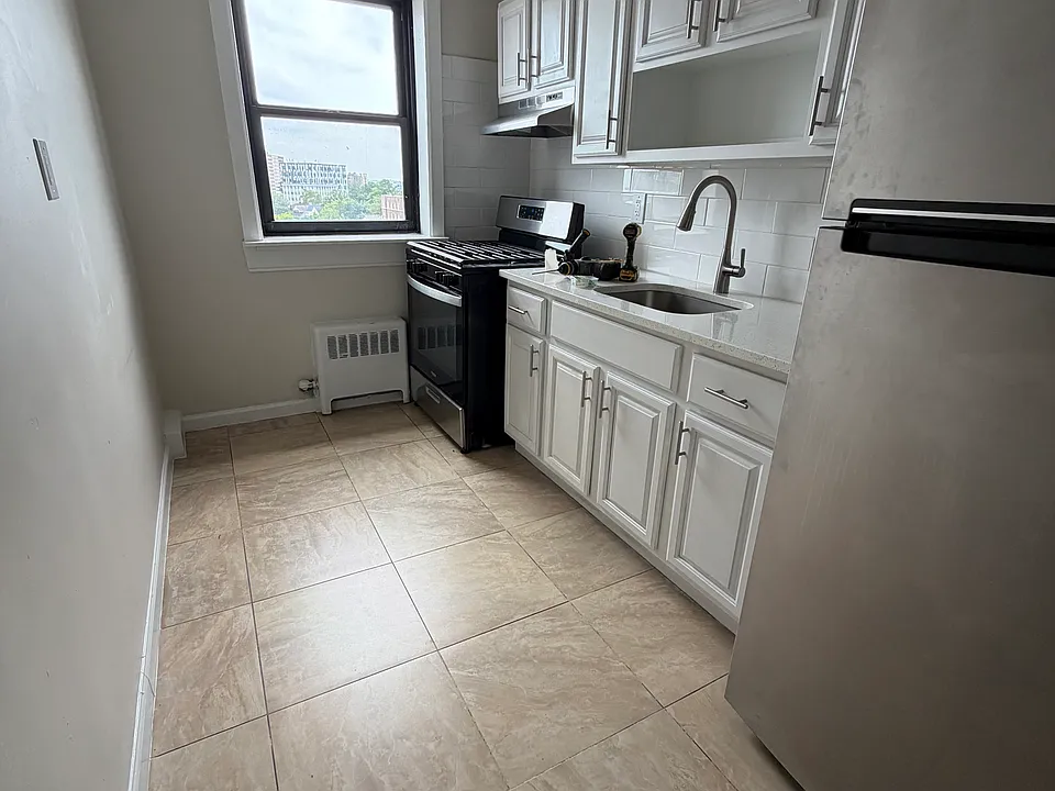 108 Washington St #9A