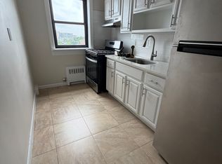 108 Washington St #9A, East Orange, NJ 07017