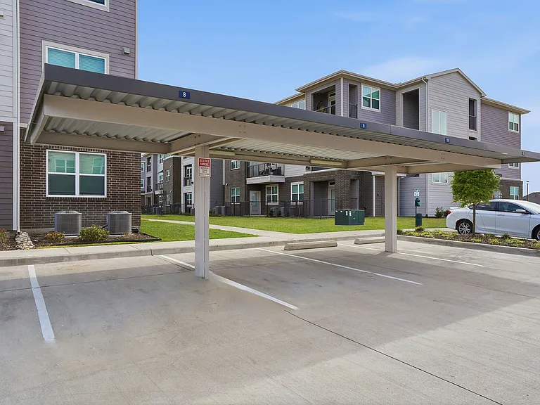 The Breckyn apartments community photo