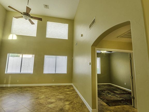 4th image of 7460 N Clemens Way