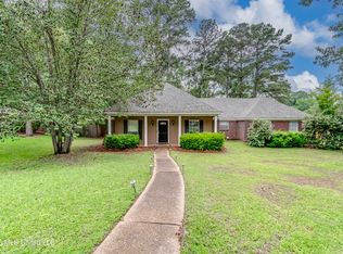 133 Oak Ridge Cir, Madison, MS 39110