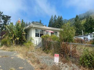 16259 Chapman Ln, Brookings, OR 97415