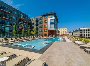 145 Riverhaven Dr UNIT 325, Fort Washington, MD 20745