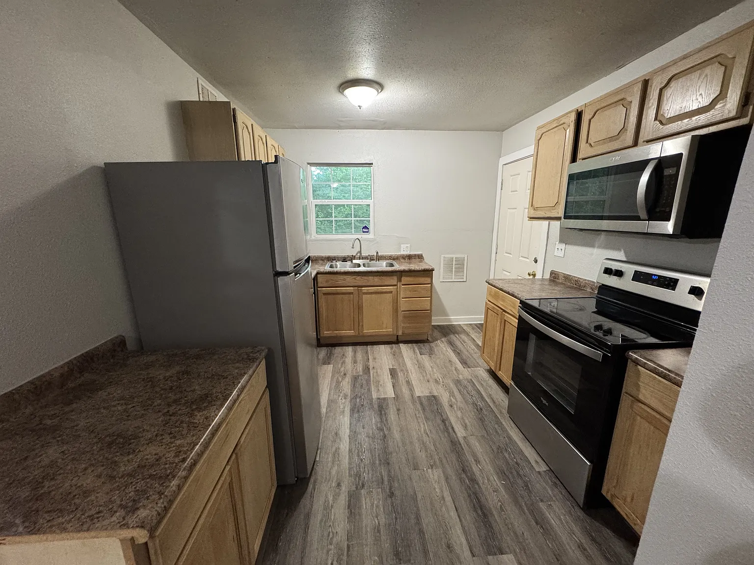 Wortham Dr Spiro - 200 B Wortham Dr Spiro — Photo 4