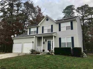 106 Greystone Rd, Egg Harbor Township, NJ 08234