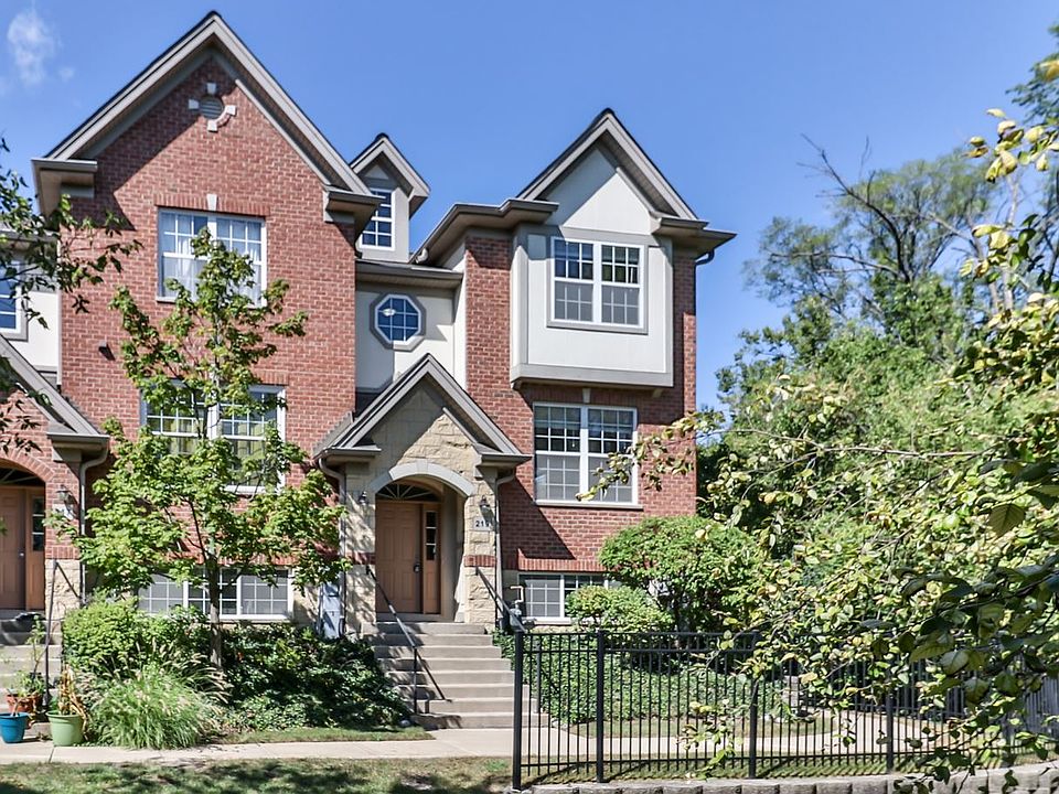 1st image of 219 Riverfront Dr #219