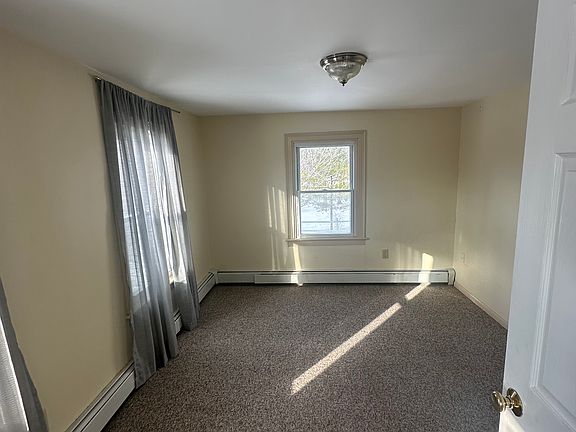 Bedroom is 12' x 10'.