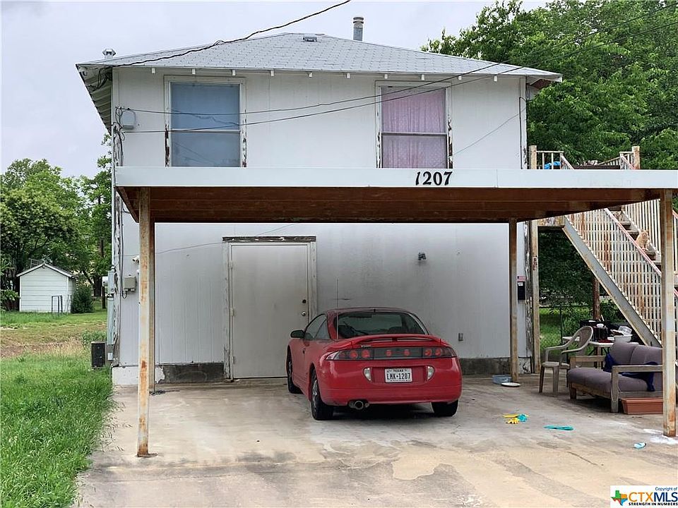 1st image of 1209/1211 N 12th St
