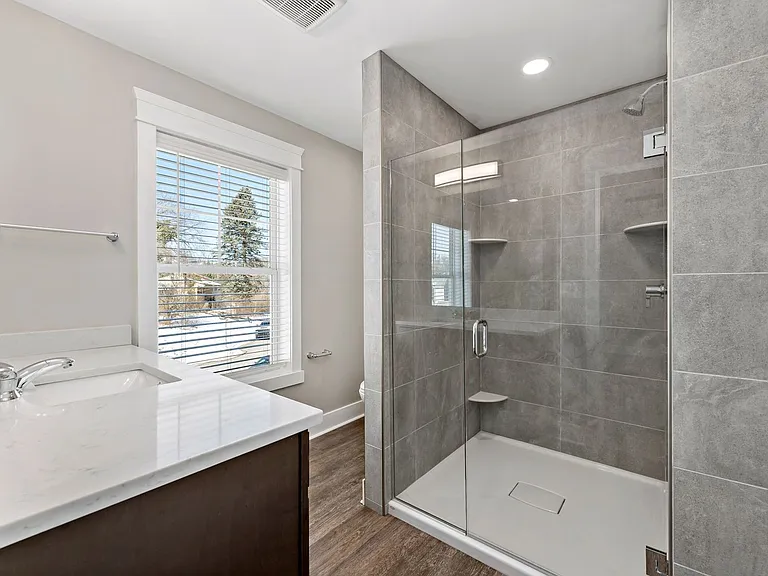 1841 Chessland St — Photo 21