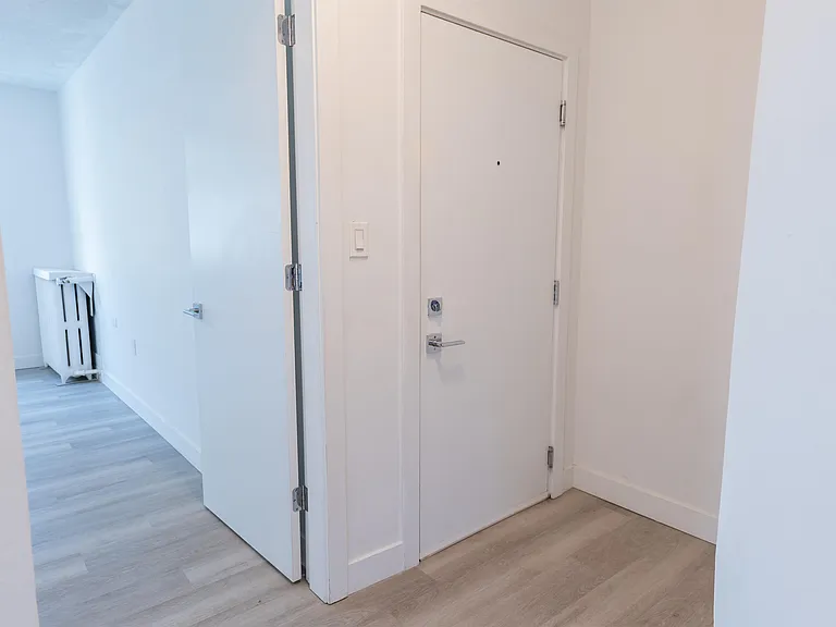 550 E 15th Ave #1 — Photo 6