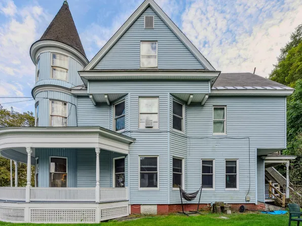 48 Fairview Terrace, Hartford, VT 05001-6152