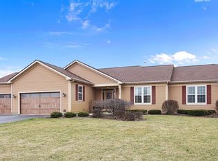 8668 Sonoma Trl, Spring Grove, IL 60081