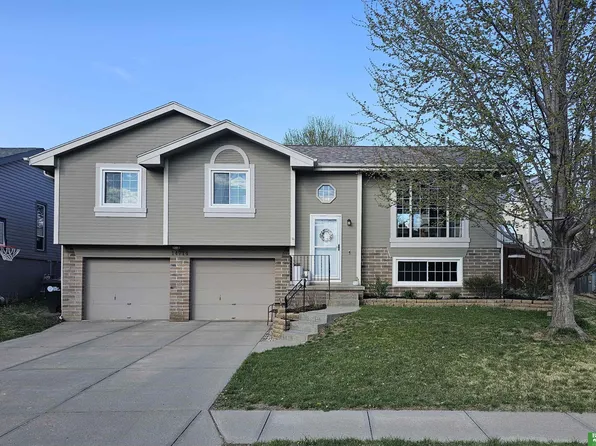14714 Sahler St, Omaha, NE 68116