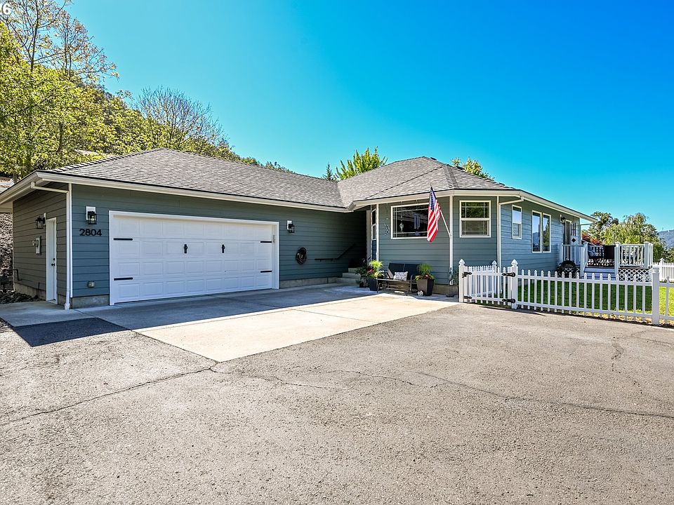 1st image of 2804 NW Daysha Dr