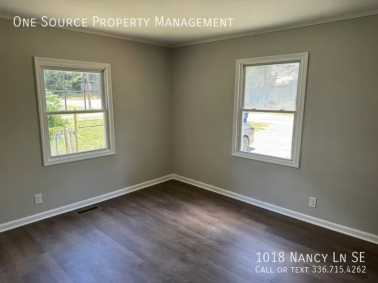 1018 Nancy Ln SE — Photo 5