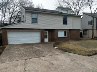 17805 S Cypress Villas Dr, Spring, TX 77379