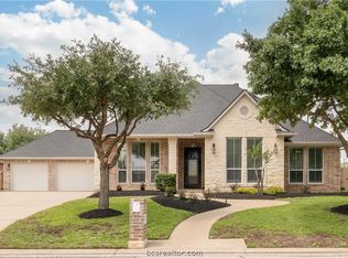 707 Kingsmill Ct, College Station, TX 77845