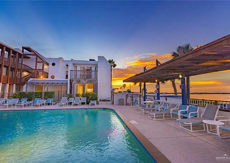 6201 Padre Blvd #1214