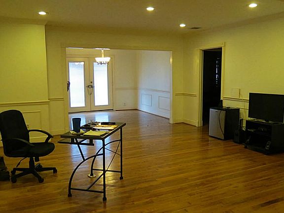 Living and dinning Room looking from main entrance