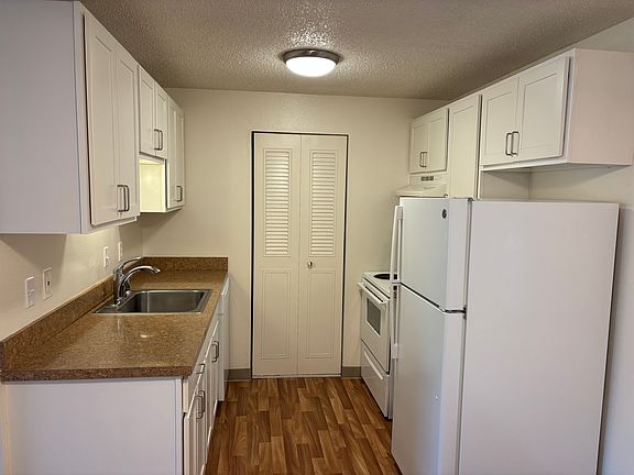 4th image of 3516 SW Beaverton Hillsdale Hwy #3520