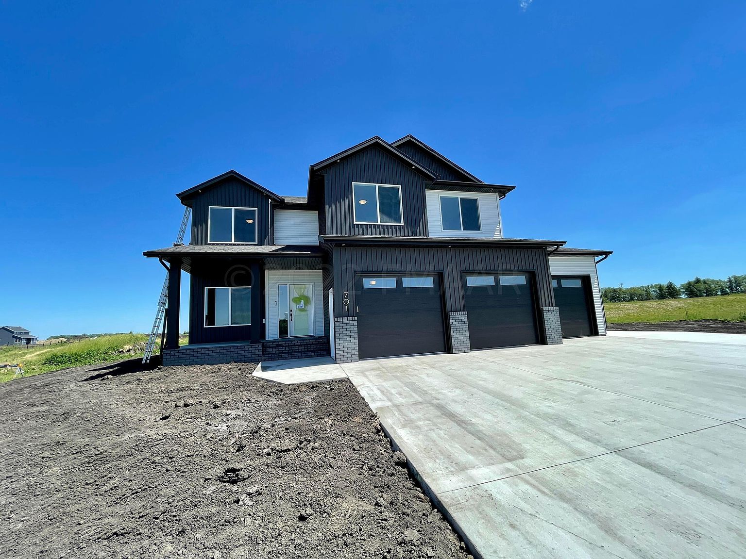 701 5th Ave N, Casselton, ND 58012 Zillow