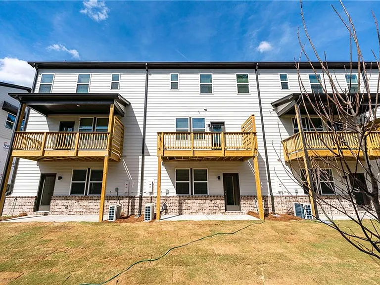 376 Sunset Hollow St — Photo 35