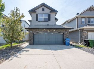 243 Silverado Plains Close SW, Calgary, AB T2X 0J2