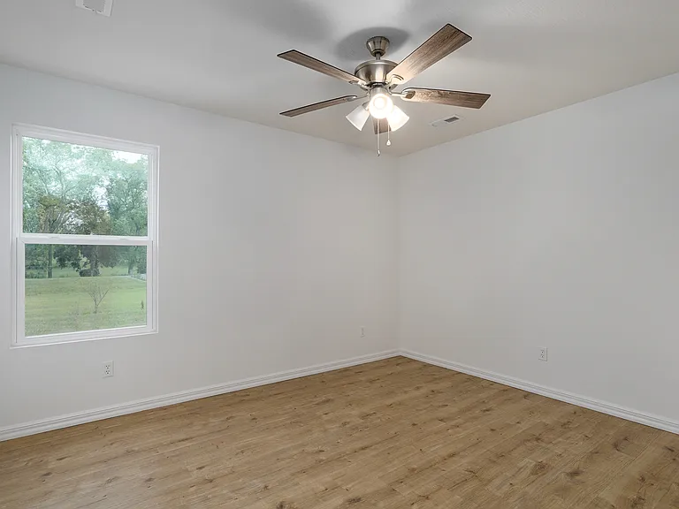 1338 S Tanner Dr — Photo 17