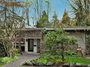 304 33rd Ave E, Seattle, WA 98112