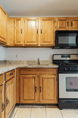 Rented by Maz Group NY | media 15