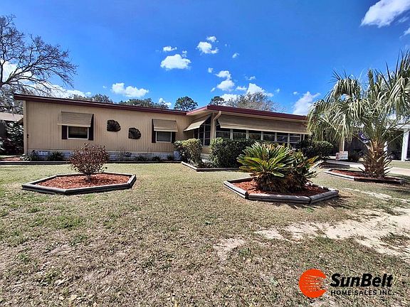 4th image of 211 E Gleneagles Rd #A