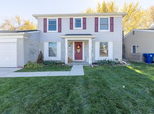 42293 Saltz Rd, Canton, MI 48187