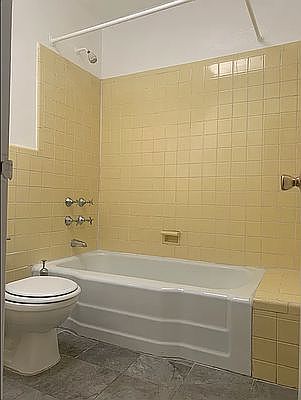 5th image of 344 E 19th St APT 4R