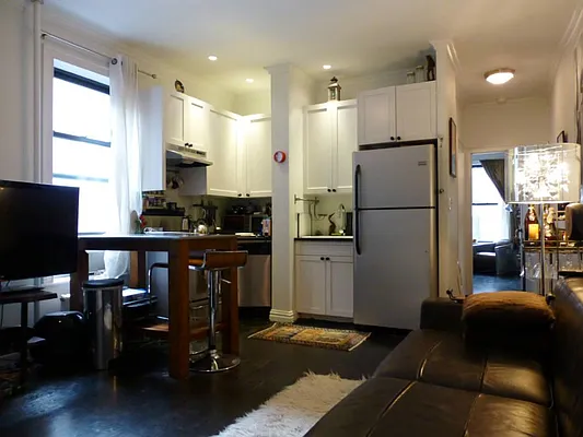 Rented by Town Residential | media 36