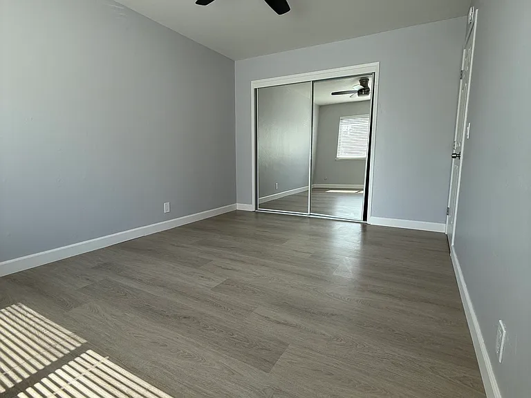 2349 Galway Ct #3 — Photo 14