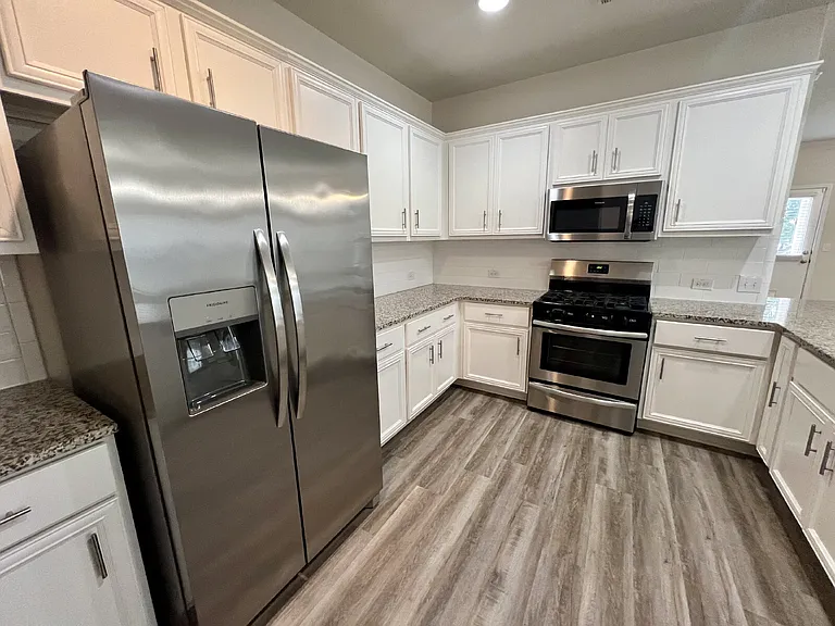 104 Moravia Rd — Photo 14
