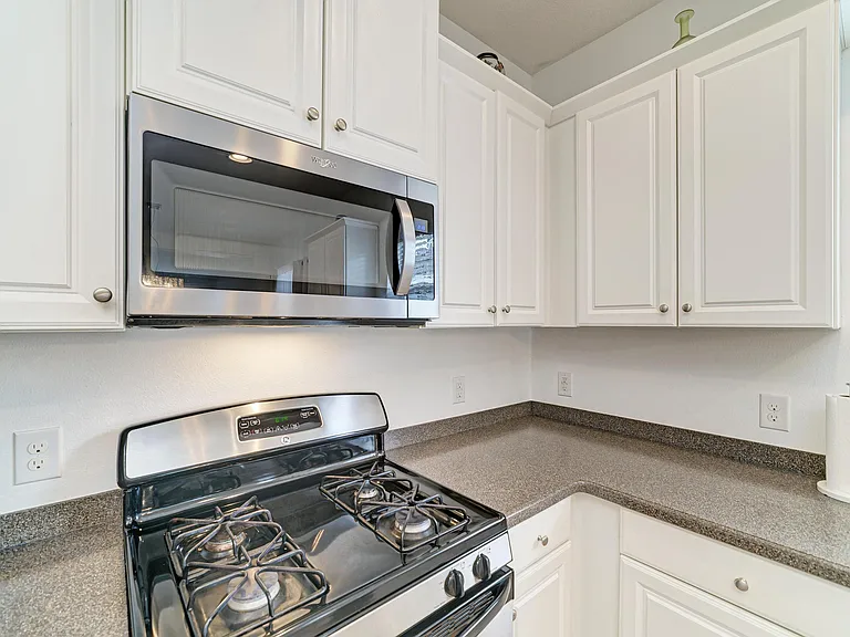 4650 Woodbrook Dr #1 — Photo 15