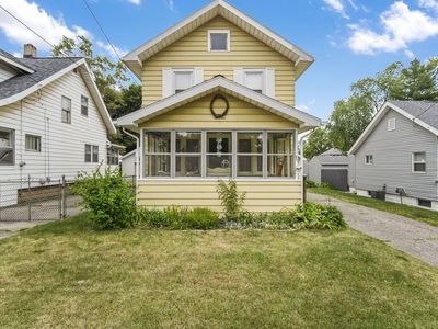 210 Pierce Ave, Jackson, MI, 49203