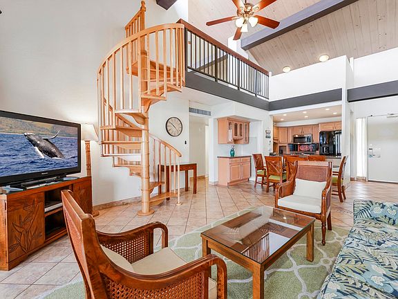 4th image of 3445 Lower Honoapiilani Rd #455